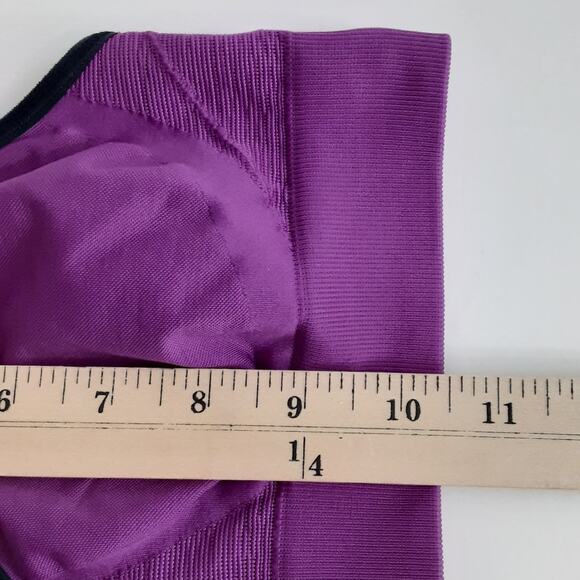 Lululemon Go Steady Seamless Sports Bra Racerback Purple Womens 2 Athletic Dance - Picture 9 of 9